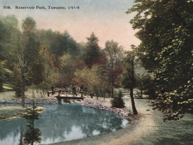 Vintage postcard of a small bridge over a pond at Reservoir Park in Toronto.